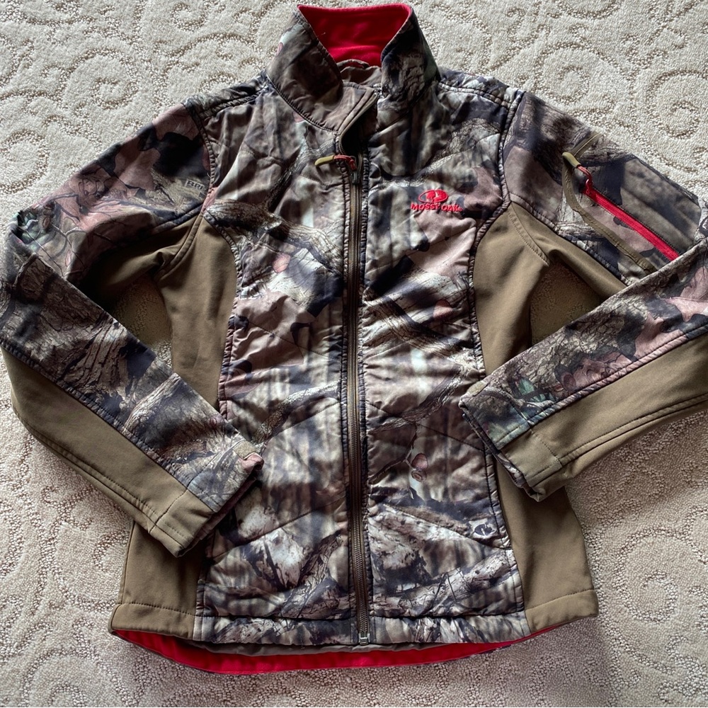 Mossy Oak Womens Camo zip up jacket size small